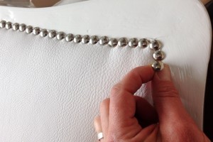 trouwbankje, handgemaakt, stoffeernagels