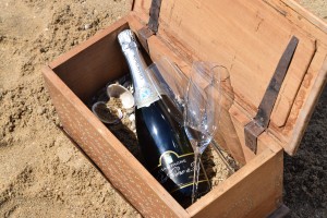 kistje, huwelijksaanzoek, champagne